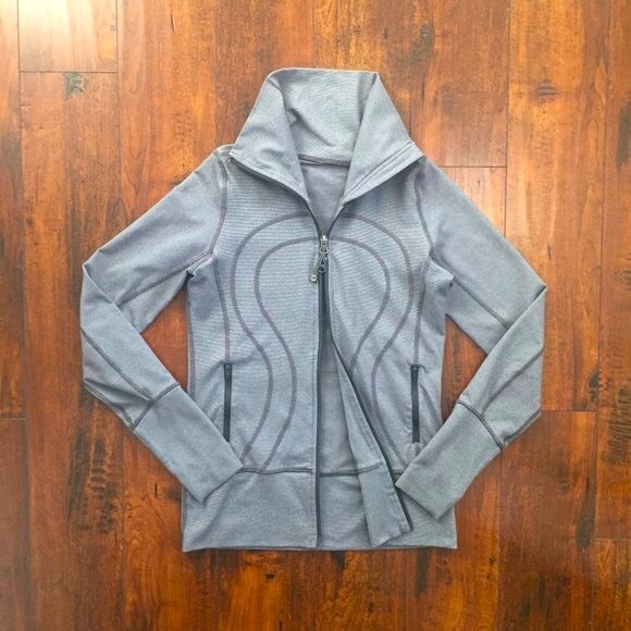 Lululemon In Stride Stripe Jacket - Picture 4 of 9